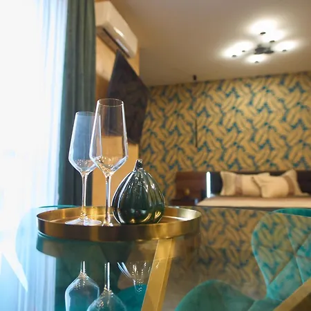 Sunlight Diamond - Exclusive *